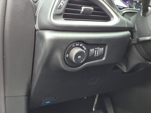 New 2026 Chrysler Pacifica Select image 22