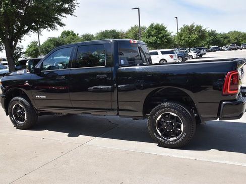 Used 2026 RAM 2500 Laramie AWD/4WD image 11