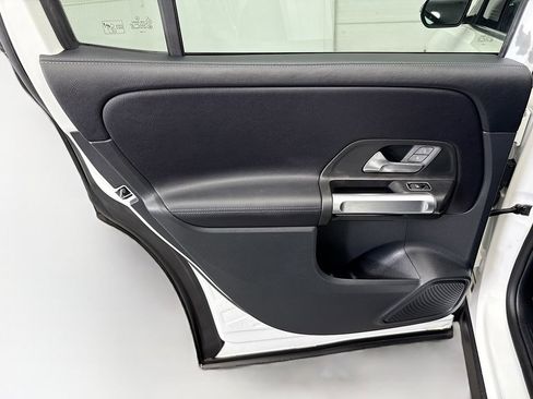 Certified 2022 Mercedes-Benz GLB 250 GLB 250 image 24