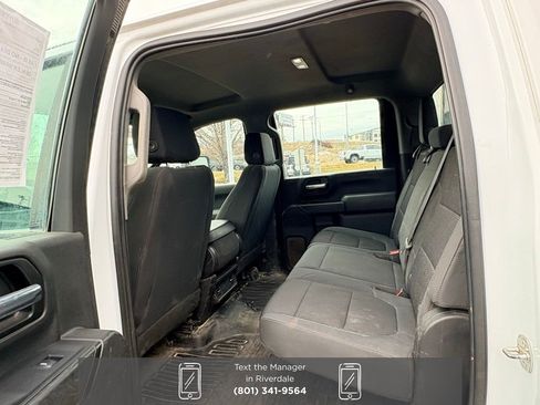 Used 2021 GMC Sierra 3500 4x4 Crew Cab w/ Fleet Convenience Package image 11