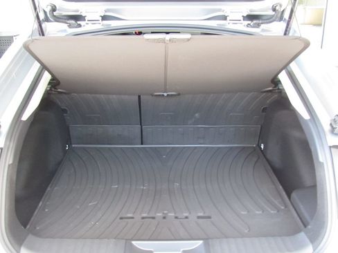Used 2026 Toyota Prius Plug-In Hybrid FWD image 20