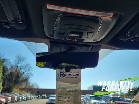 Used 2023 Subaru Solterra AWD image 12