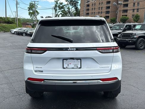 New 2026 Jeep Grand Cherokee Laredo X AWD/4WD image 6