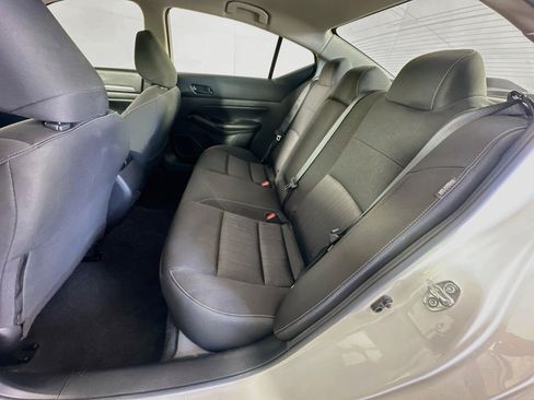 Used 2023 Nissan Altima 2.5 SV FWD image 25