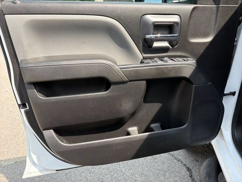 Used 2019 Chevrolet Silverado 2500 W/T AWD/4WD image 11