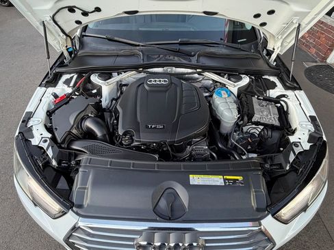 Used 2017 Audi A4 2.0T Premium image 9