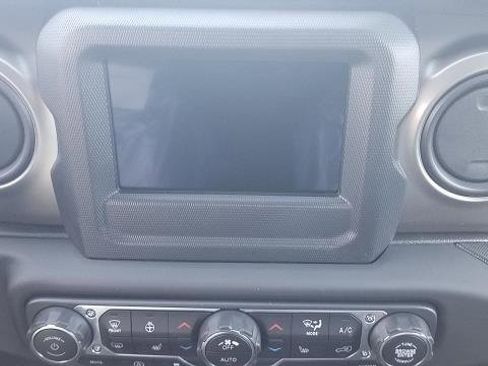 New 2026 Jeep Gladiator Willys image 16