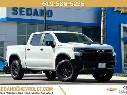 New 2026 Chevrolet Silverado 1500 ZR2 w/ LPO, Dark Essentials Package