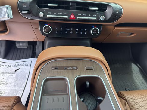 Used 2026 Hyundai Palisade Calligraphy AWD/4WD image 19