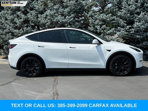 Used 2023 Tesla Model Y Long Range AWD/4WD image 9
