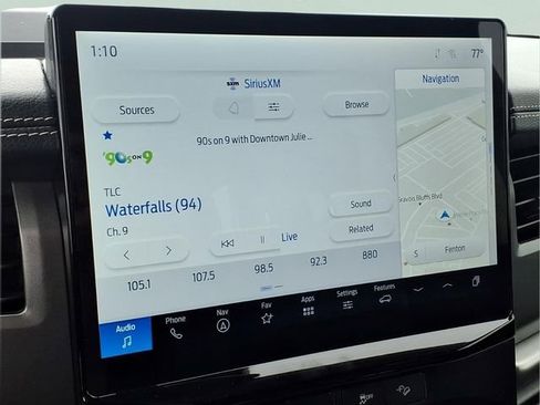 Used 2024 Ford Expedition Max XLT AWD/4WD image 5