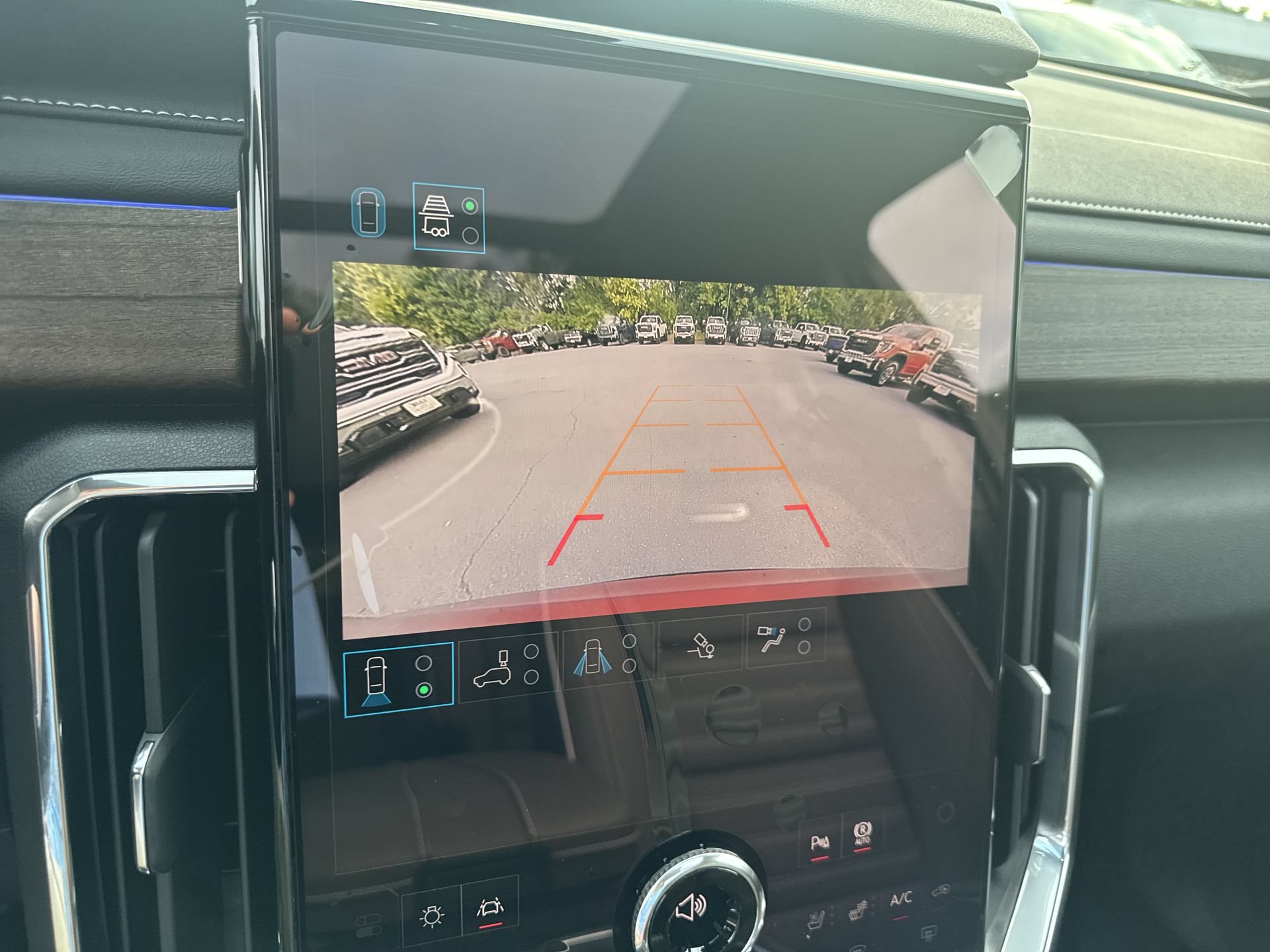 New 2027 GMC Acadia Denali Ultimate AWD/4WD image 24