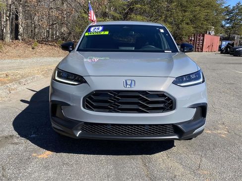 Certified 2025 Honda HR-V Sport image 7