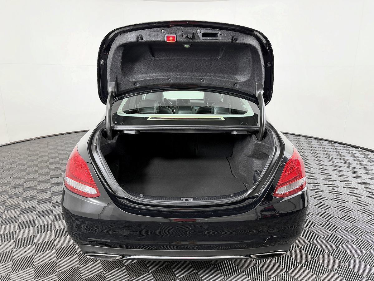 Used 2017 Mercedes-Benz C 300 4MATIC Sedan image 13