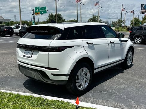 Used 2025 Land Rover Range Rover Evoque S image 6