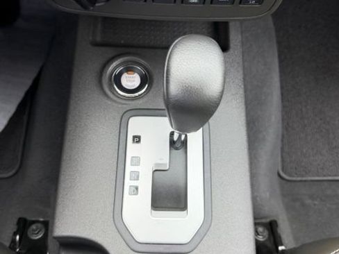 Used 2021 Nissan Frontier PRO-4X w/ Pro-4x Utility Package AWD/4WD image 21