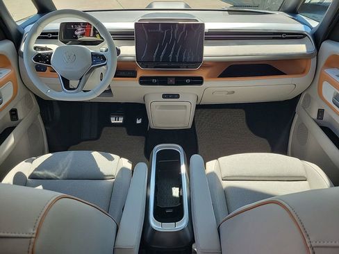 New 2025 Volkswagen ID. Buzz 1st Edition image 7