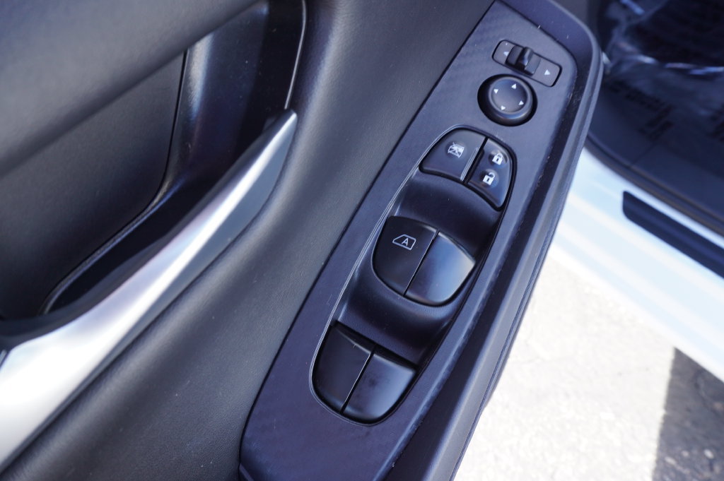 Certified 2024 Nissan Sentra SV w/ All-Weather Package FWD image 15