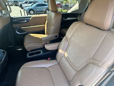 Used 2026 INFINITI QX80 Luxe w/ Cargo Package RWD image 34