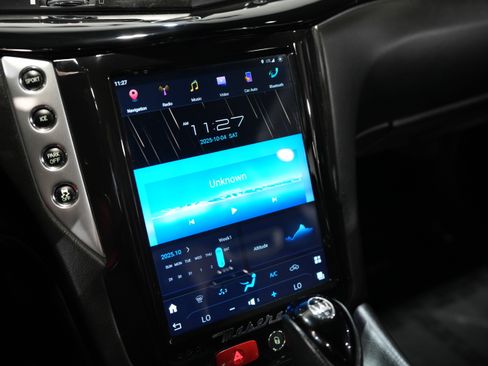 Used 2015 Maserati GranTurismo Sport image 42