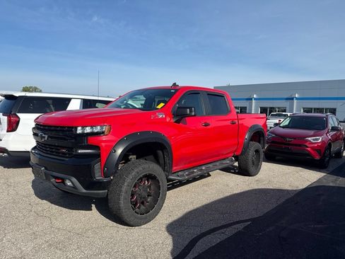 Used 2020 Chevrolet Silverado 1500 LT Trail Boss AWD/4WD image 1