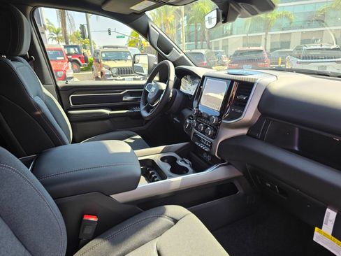 New 2026 RAM 1500 Big Horn w/ Night Edition AWD/4WD image 27
