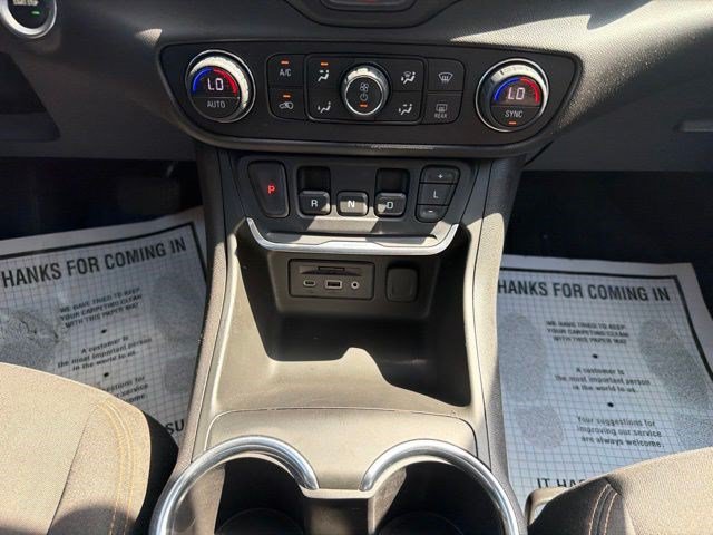 Used 2018 GMC Terrain SLE w/ Driver Convenience Package FWD image 25