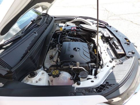 Used 2024 Chevrolet TrailBlazer LS w/ LS Convenience Package FWD image 17