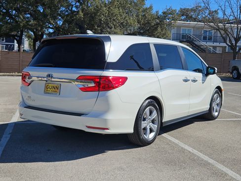 Used 2019 Honda Odyssey EX-L image 3