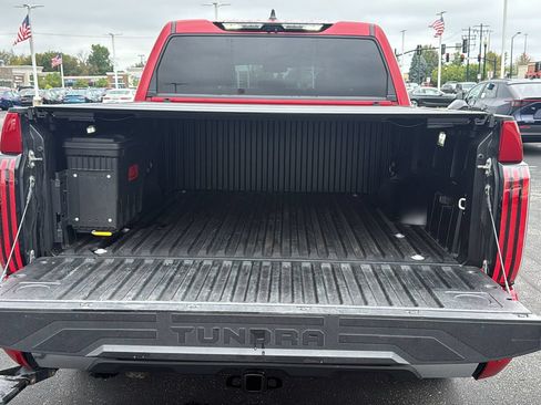 Used 2024 Toyota Tundra Capstone AWD/4WD image 23