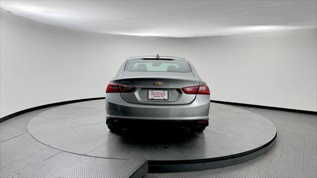 Used 2023 Chevrolet Malibu LT FWD image 7