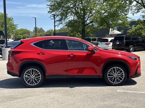 Certified 2023 Lexus NX 350h AWD w/ Vision Package image 4