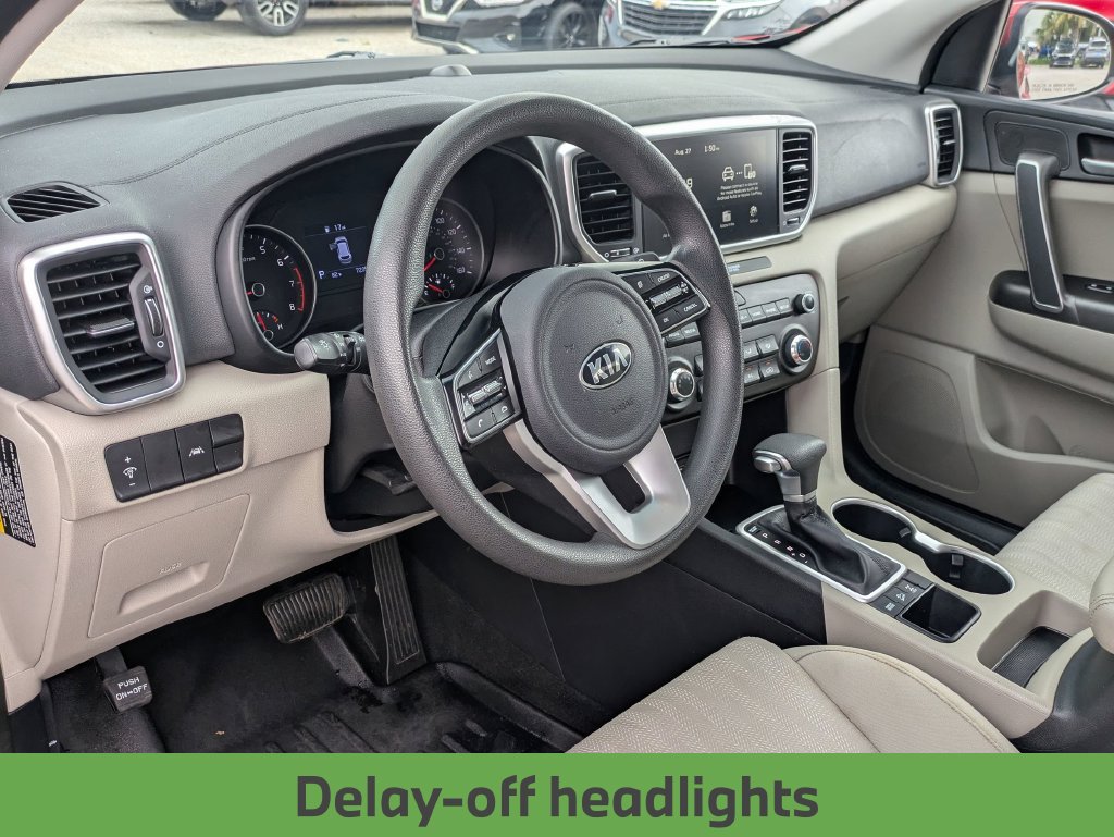 Used 2022 Kia Sportage LX AWD/4WD image 33