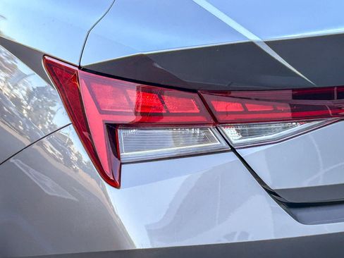 Used 2023 Hyundai Elantra Blue w/ Preferred Accessory Package FWD image 9