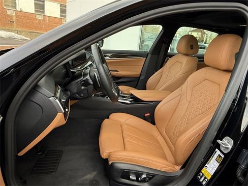 Certified 2023 BMW 530i xDrive w/ Convenience Package image 18