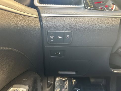 Certified 2023 Kia K5 GT-Line image 27