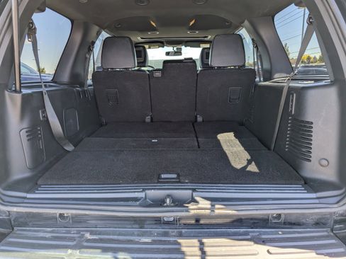 Used 2017 Ford Expedition Limited AWD/4WD image 36