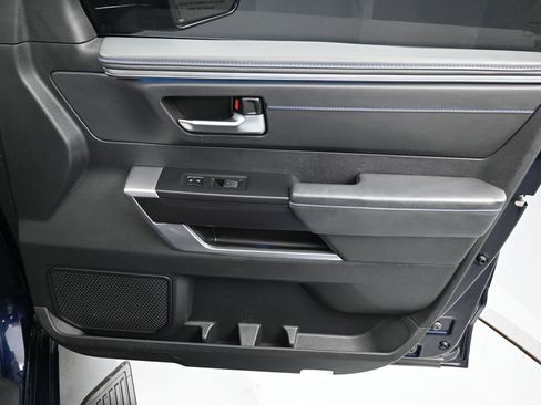 Certified 2023 Toyota Sequoia Platinum AWD/4WD image 39