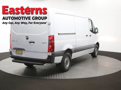 Used 2019 Freightliner Sprinter 2500 RWD image 35