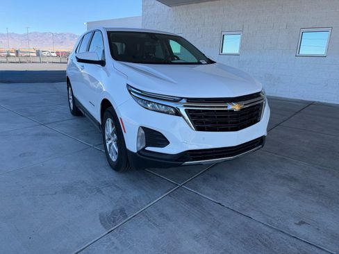 Used 2024 Chevrolet Equinox LT image 1