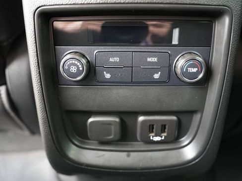 Used 2020 Buick Envision Essence AWD/4WD image 20