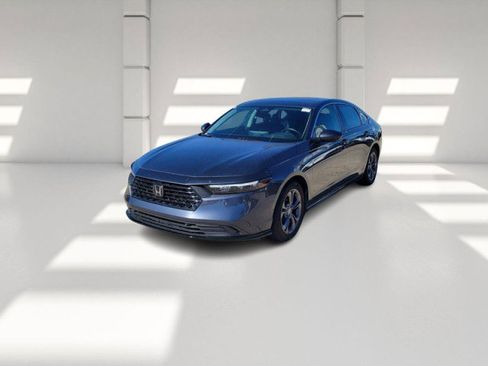 Used 2024 Honda Accord EX-L image 2