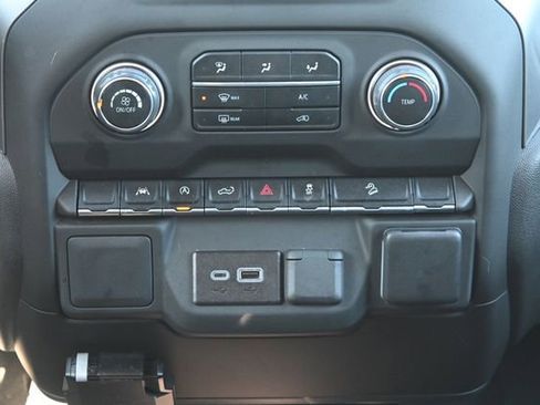 Used 2024 Chevrolet Silverado 1500 Custom Trail Boss w/ LPO, Dark Essentials Package image 18