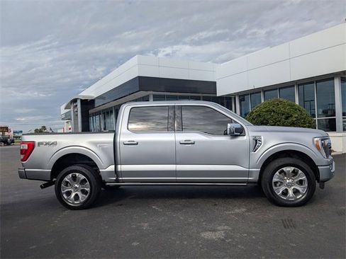Used 2023 Ford F150 Platinum image 3