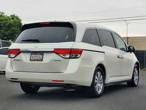 Used 2016 Honda Odyssey SE image 4
