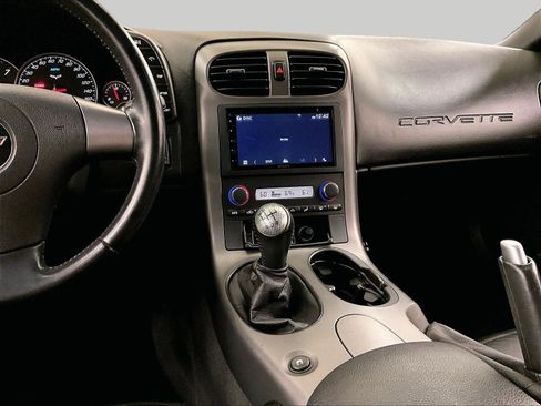 Used 2007 Chevrolet Corvette Coupe w/ Preferred Equipment Group image 7