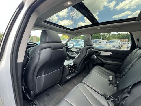 Used 2025 Acura MDX SH-AWD w/ Technology Package image 23