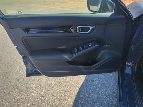 Certified 2026 Honda Civic Sport Touring image 21