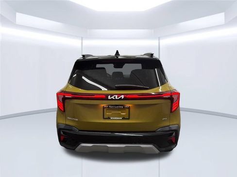 Certified 2024 Kia Seltos S AWD/4WD image 7