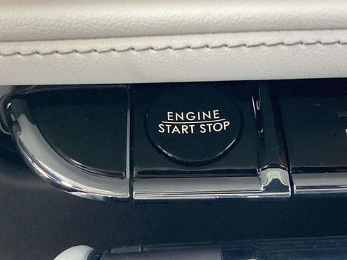 New 2025 Lincoln Aviator 2WD image 27